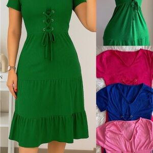 Elegant Green Lace-Up Dress